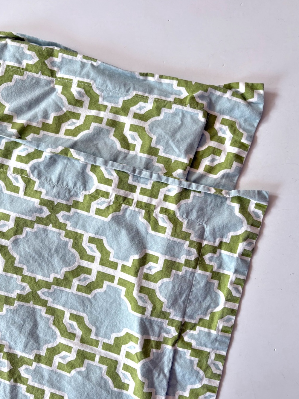 Pottery Barn || Shay Trellis Pillow Shams‎ Pair Set of 2 Blue Green Standard